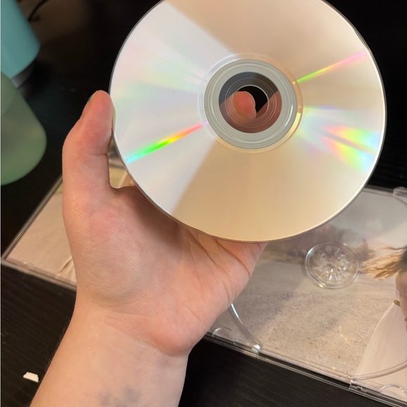 Road Between Lucy Hale - Picture 4 of 5